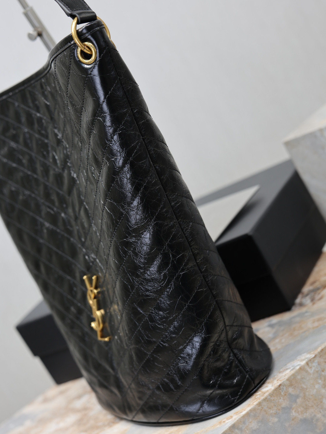 YSL NIKI Supple Bucket 33x16x40cm