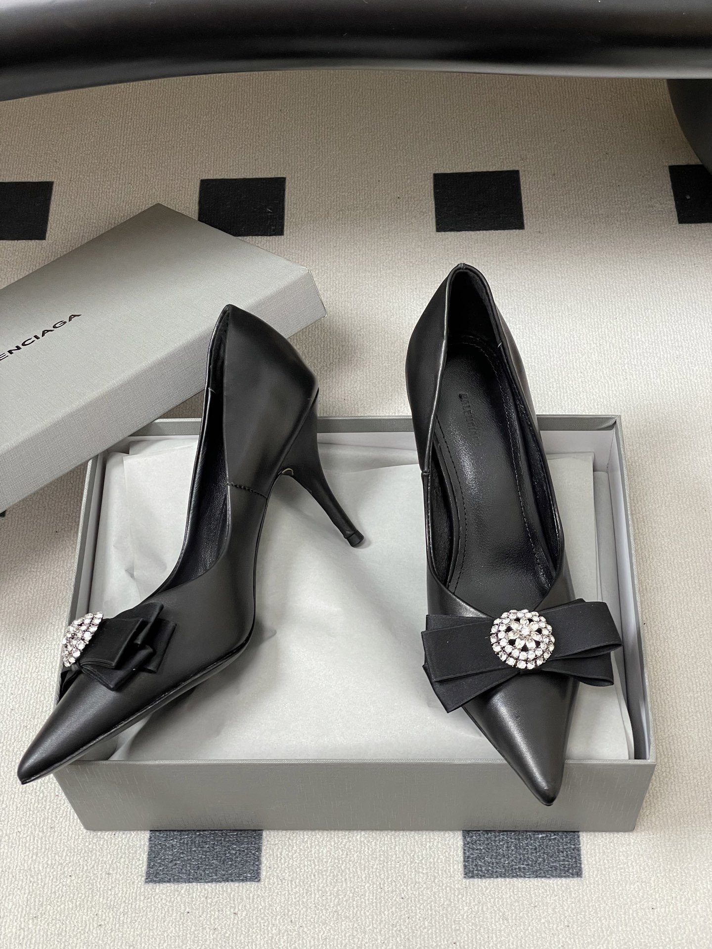 UA Balenciaga Avenue Palazzo Pump