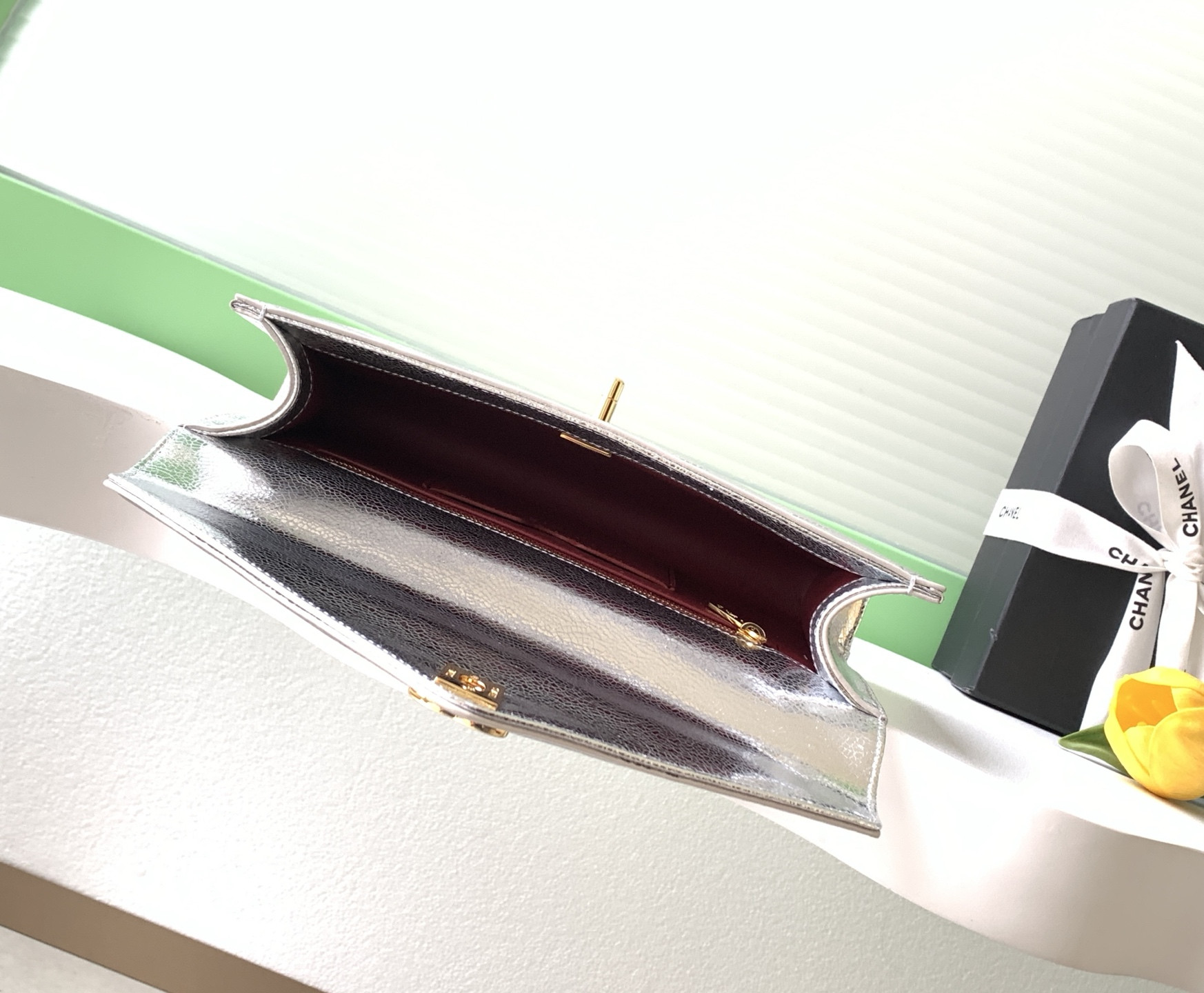 Chanel Holiday Collection Clutch 10x26x5cm