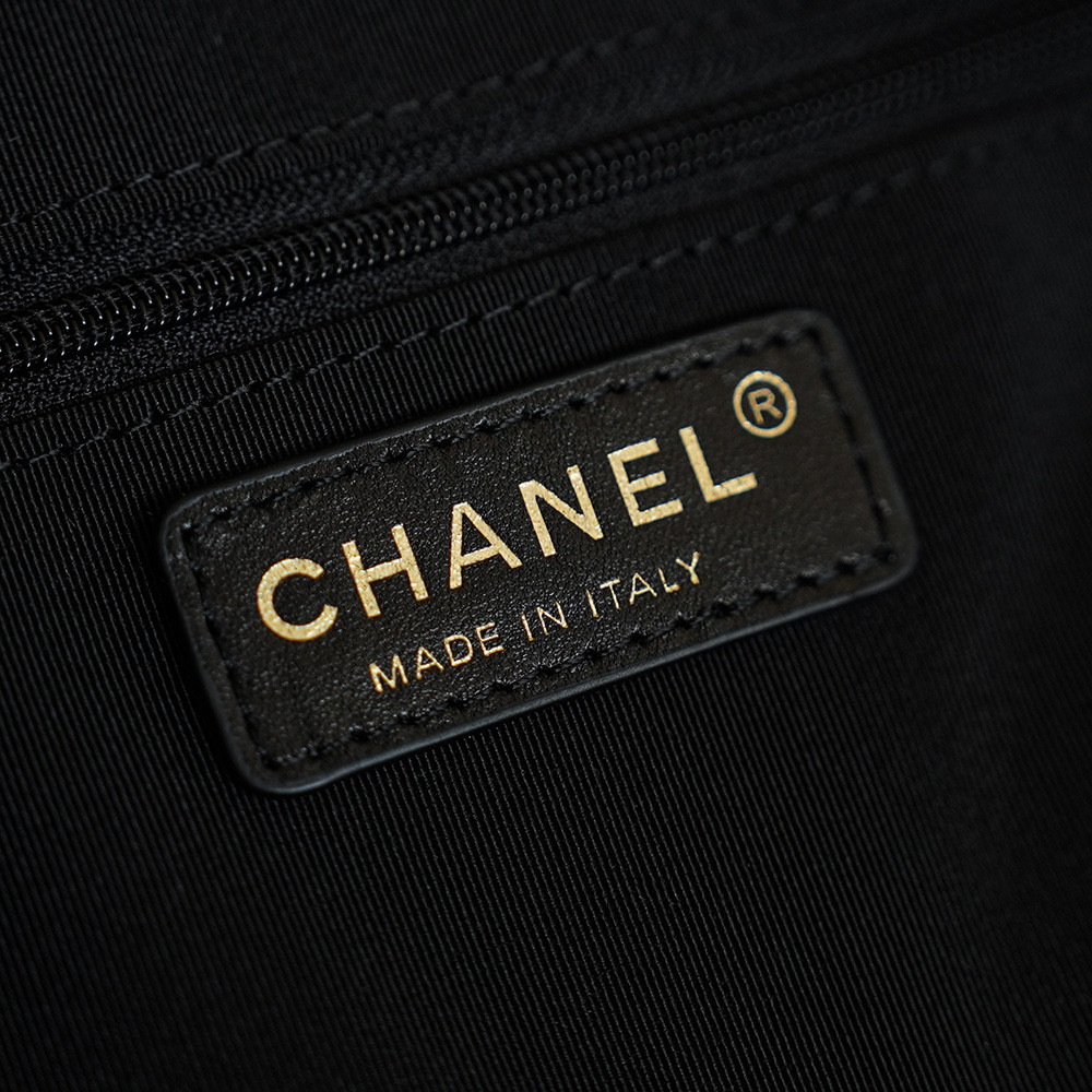 Chanel 26C Bucket Bag 12x32x31cm