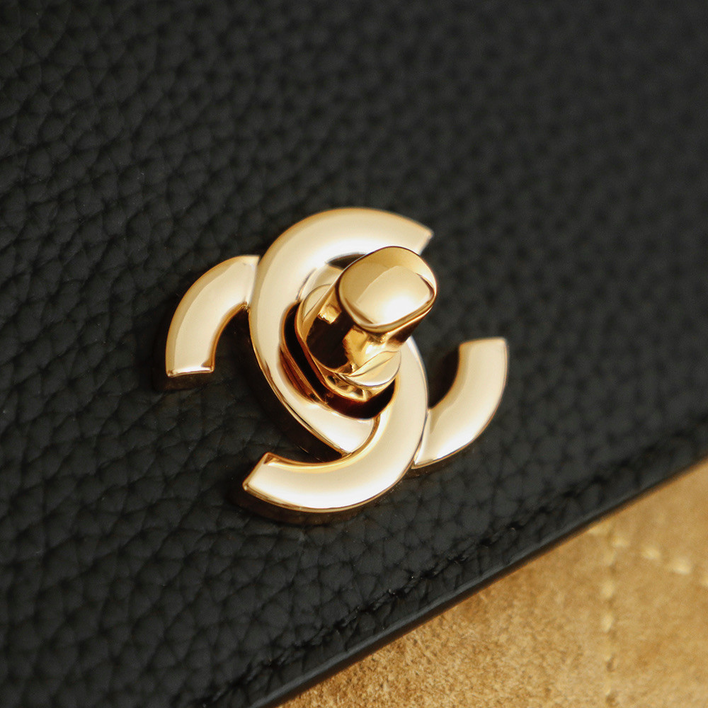 Chanel Boston Bag 16x37x29cm