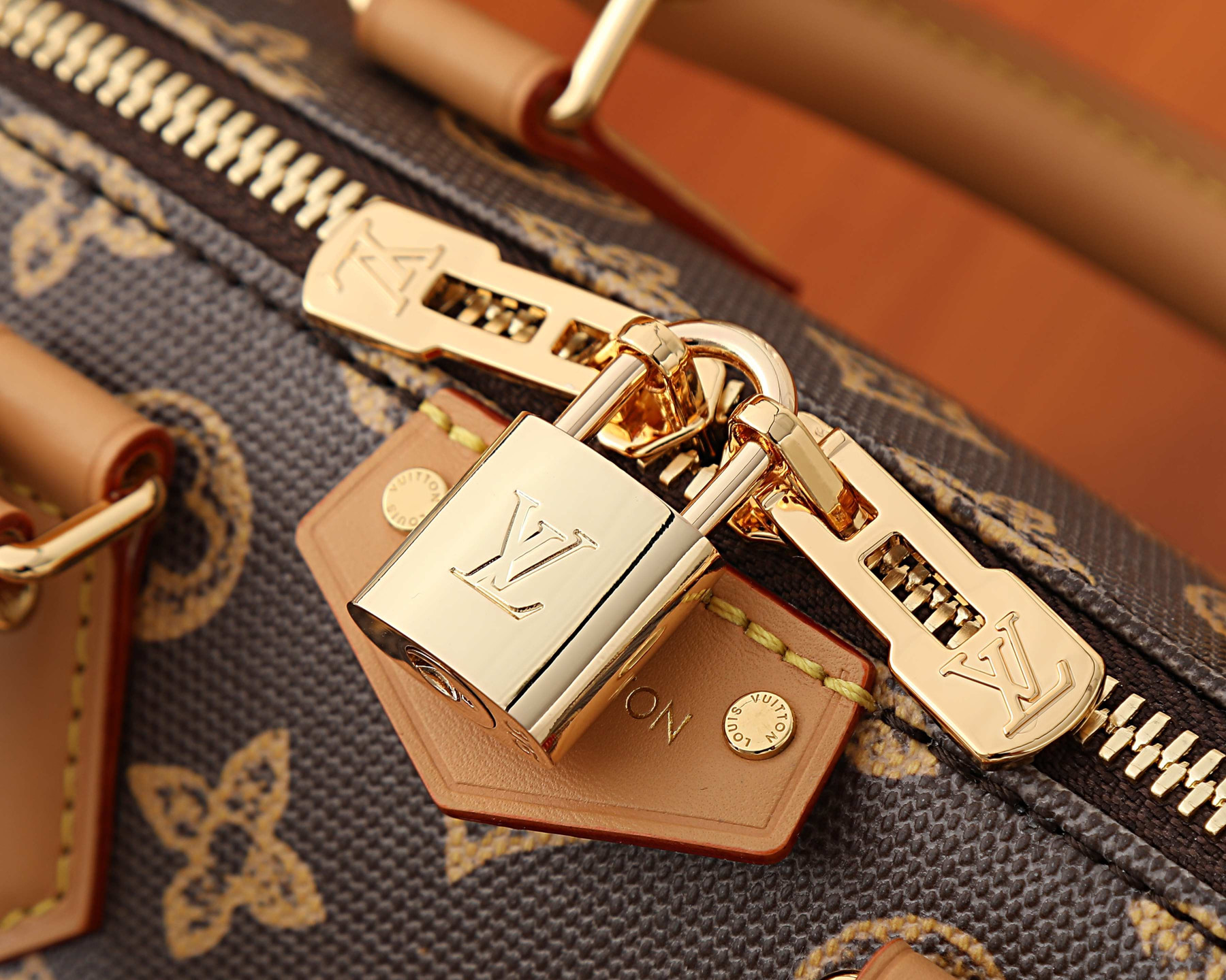 LV SPEEDY TRUNK 20 Handbag M28102 13.5x11x20.5cm