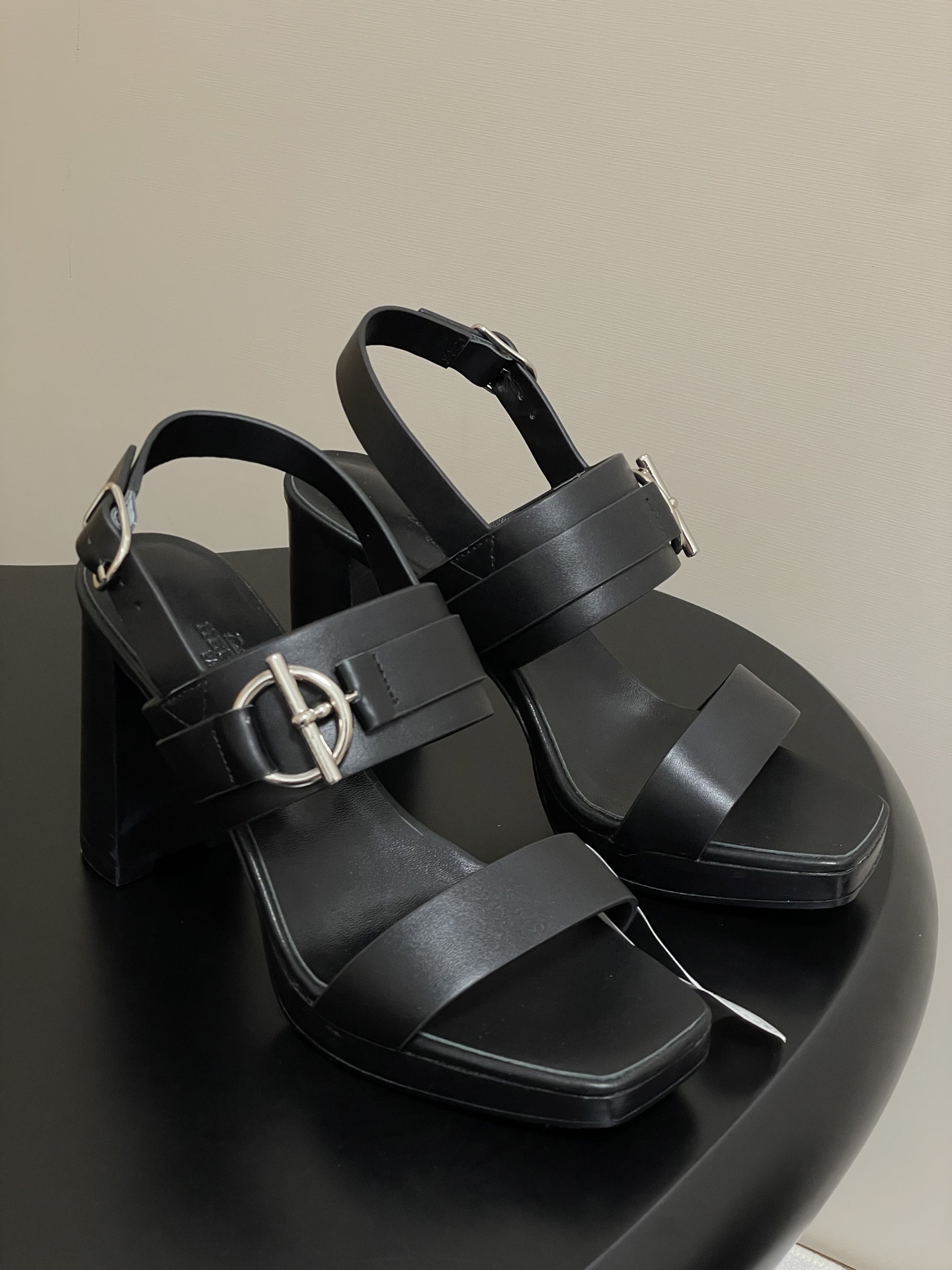 UA Hermès Keen 90 Sandal