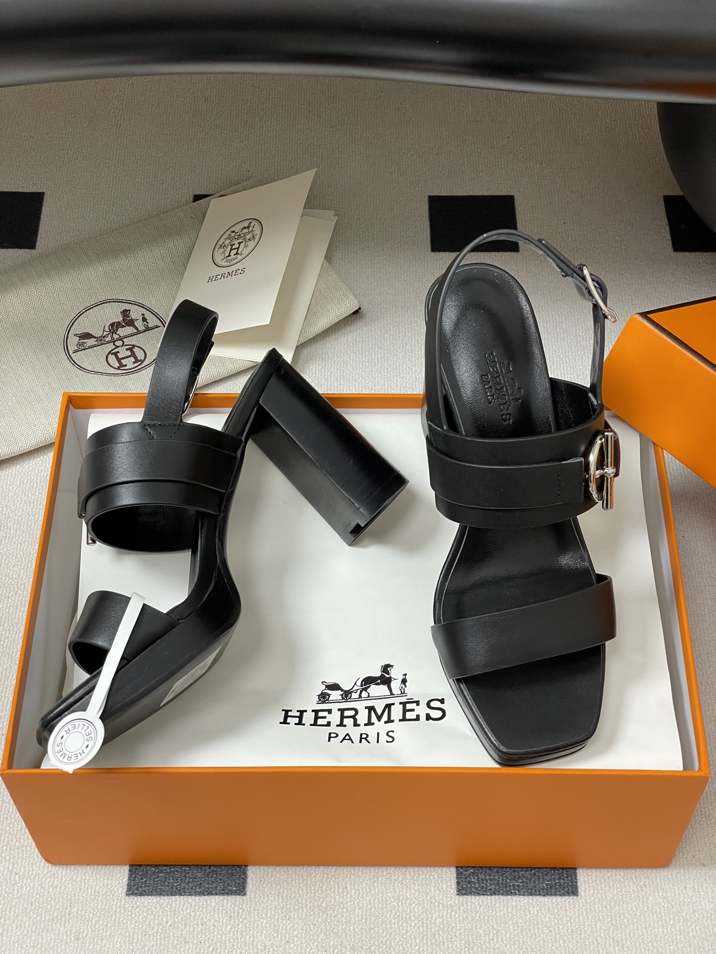 UA Hermès Keen 90 Sandal