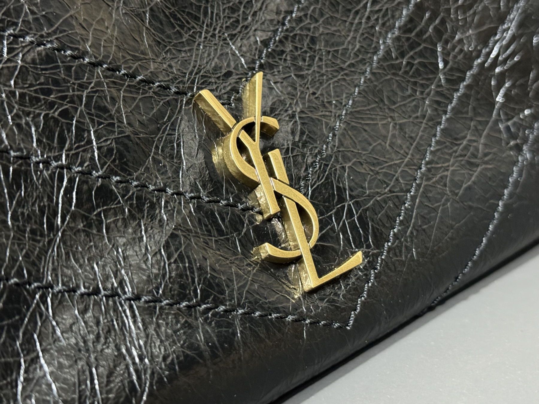 Y51 niki small shopping in vintage leather 25x19x10cm