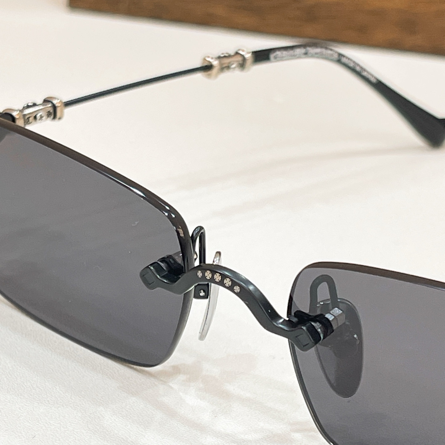 Ch*0me He**ts glasses piles iii 55-20-144