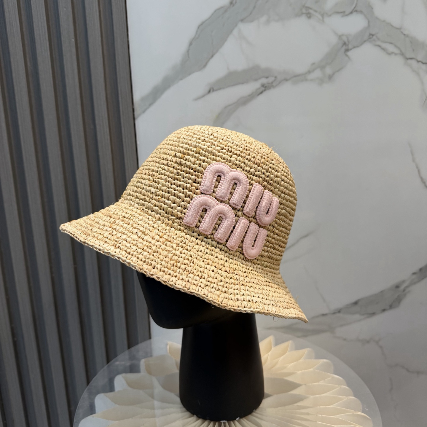 M1v M1v straw hat
