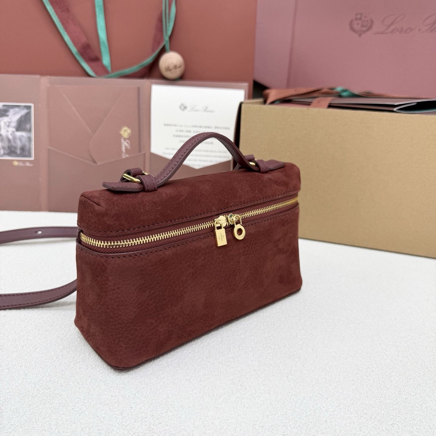 L0r0 P1ana extra pocket l19 11 x 19 x 6.5 cm