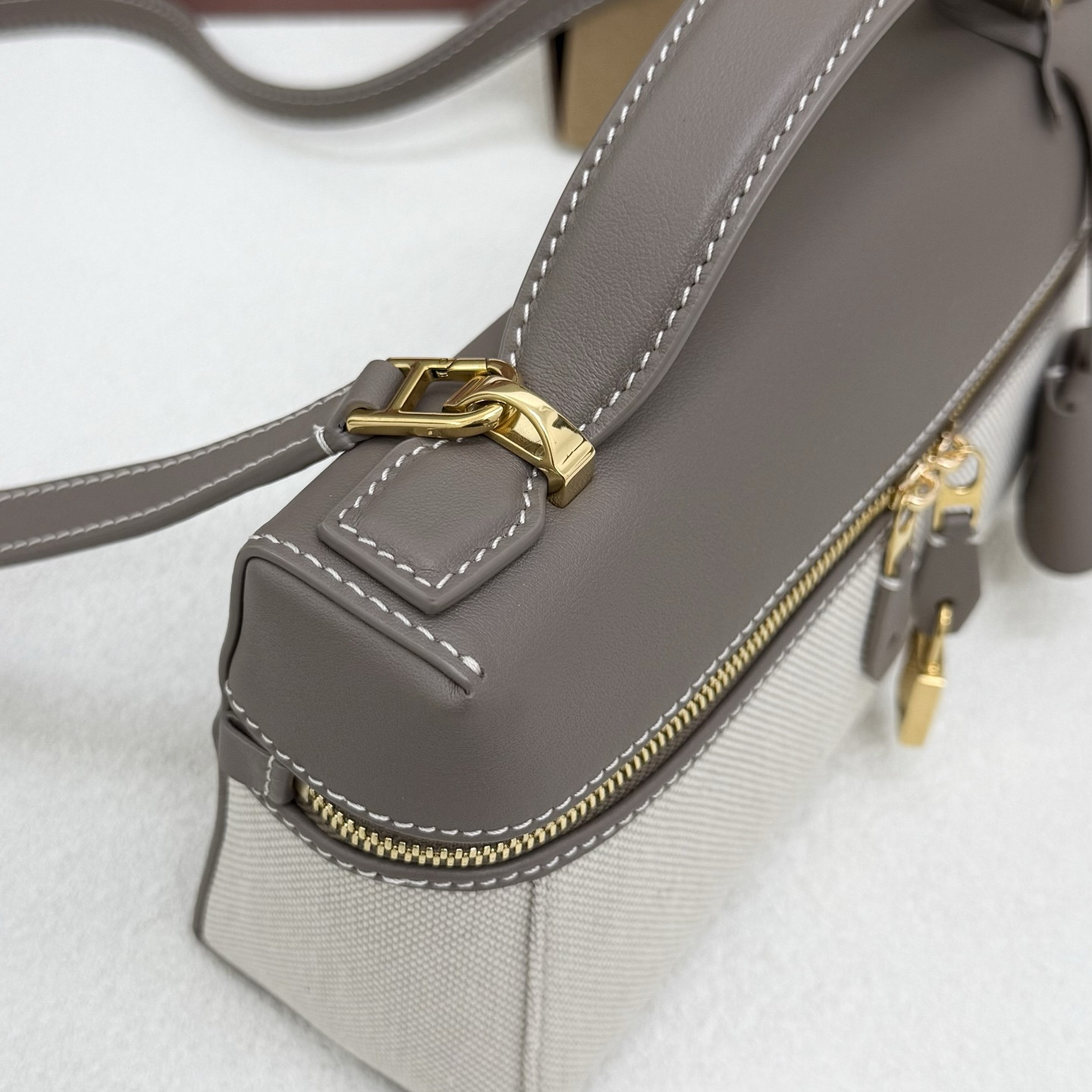 L0r0 P1ana extra bag l23 23x12x7cm