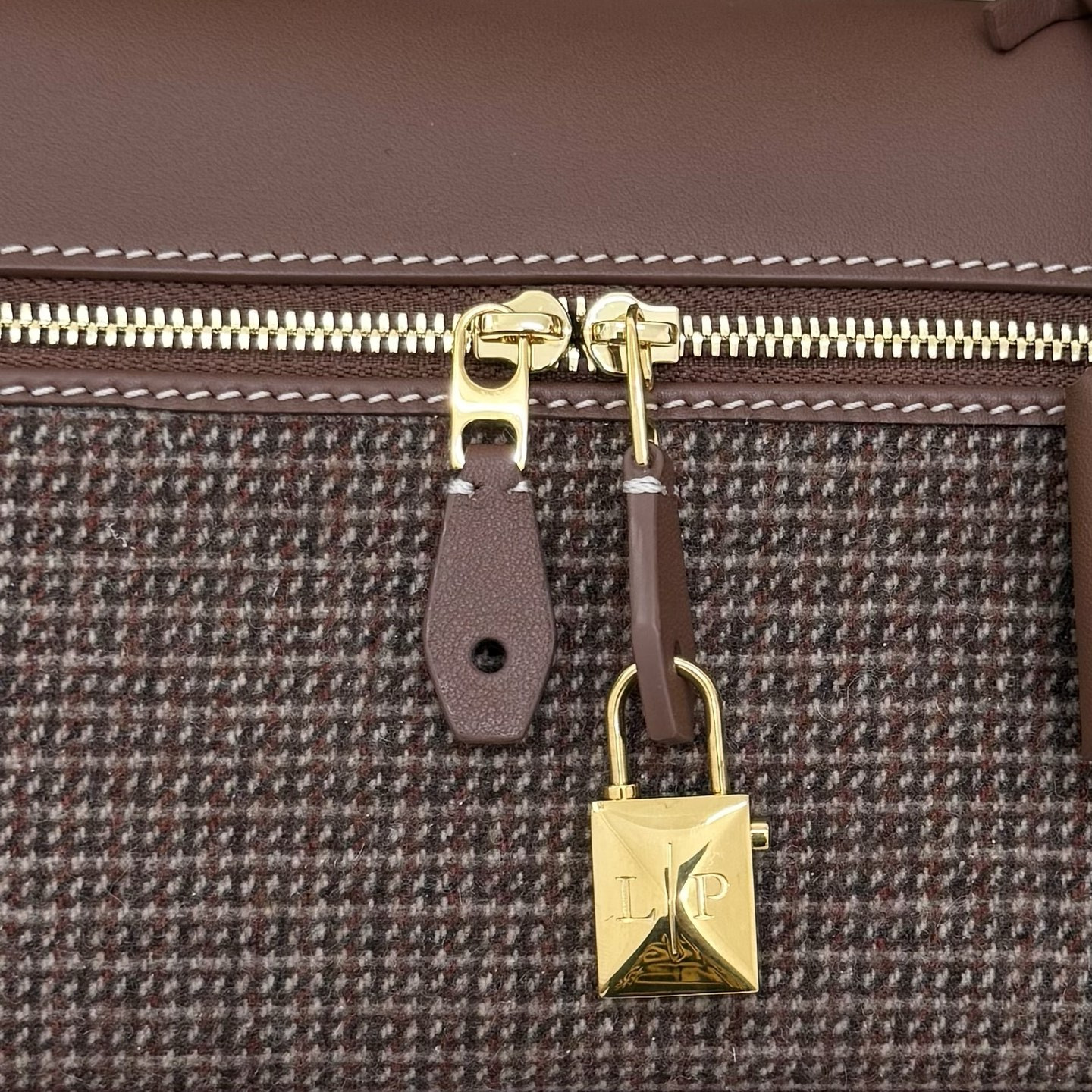 L0r0 P1ana extra bag l23 23x12x7cm