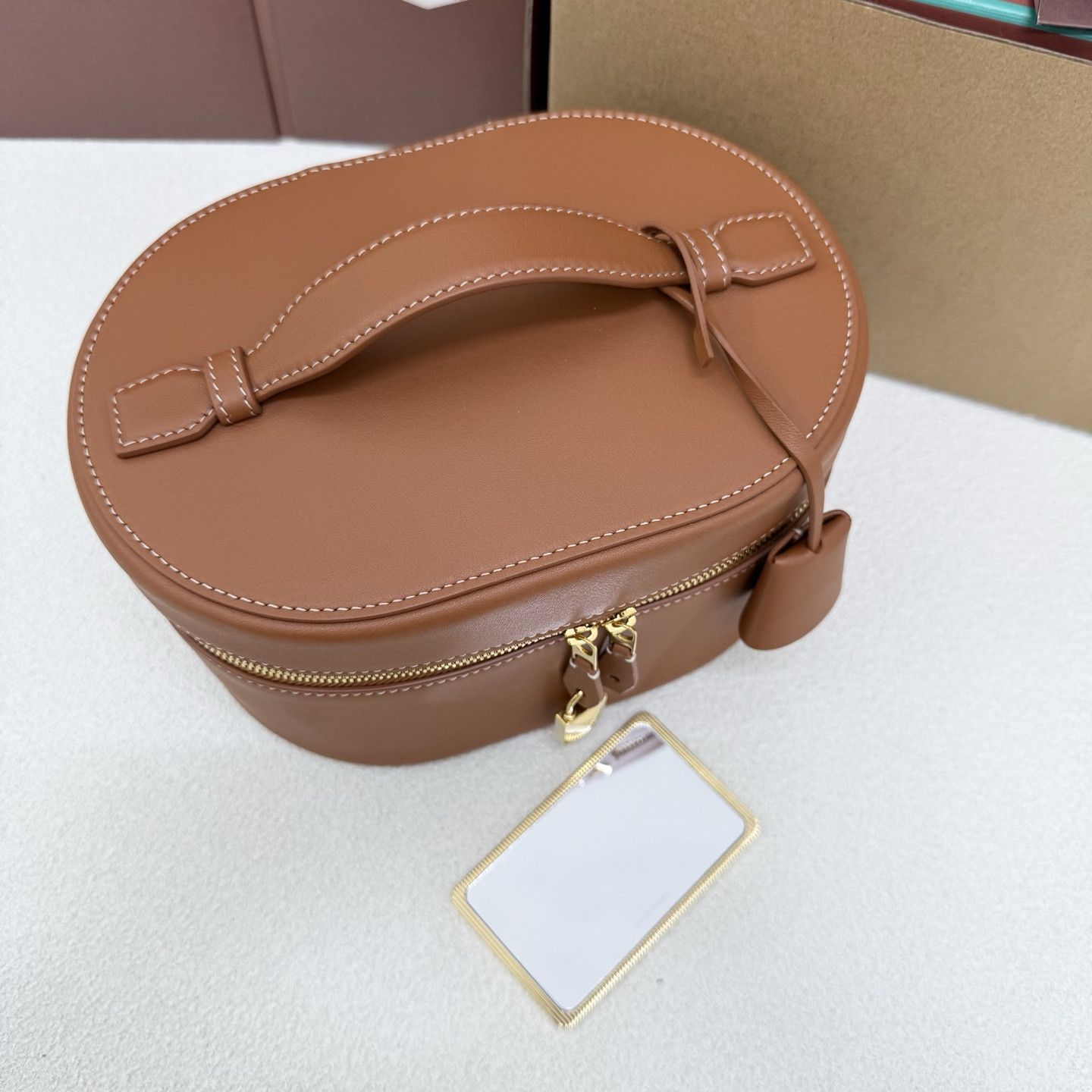L0r0 P1ana extra vanity case 21x15x12cm