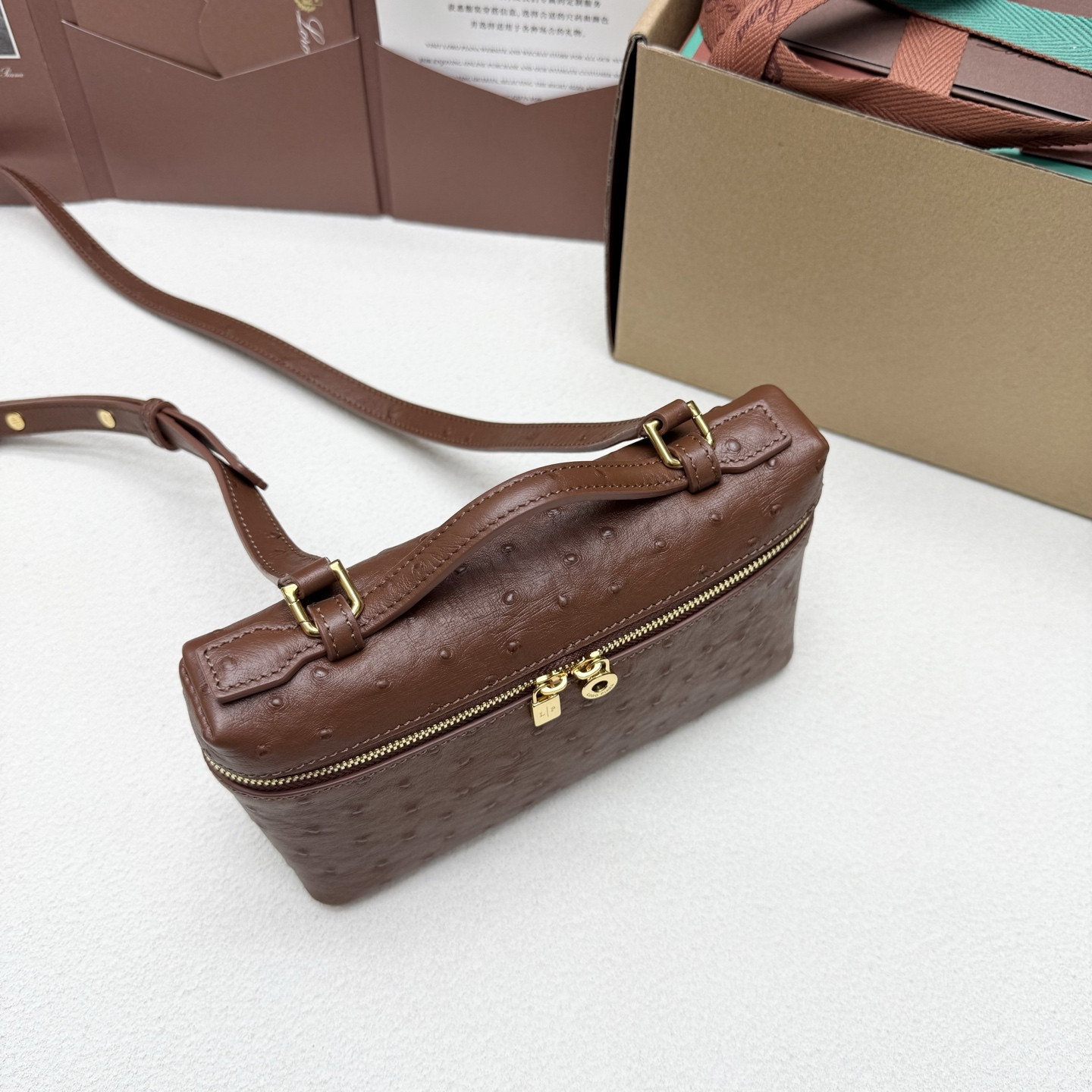 L0r0 P1ana extra pocket l19 11 x 19 x 6.5 cm