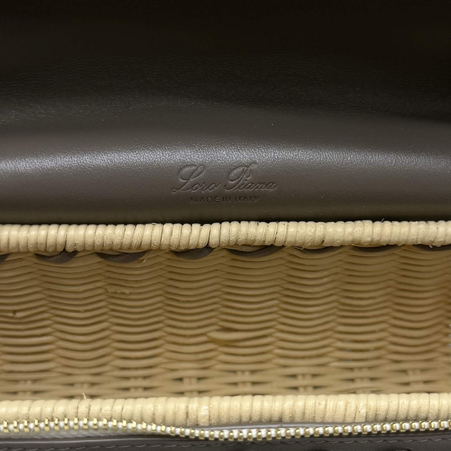 L0r0 P1ana extra pocket l19 wicker bag 19 x 11.5 x 7cm