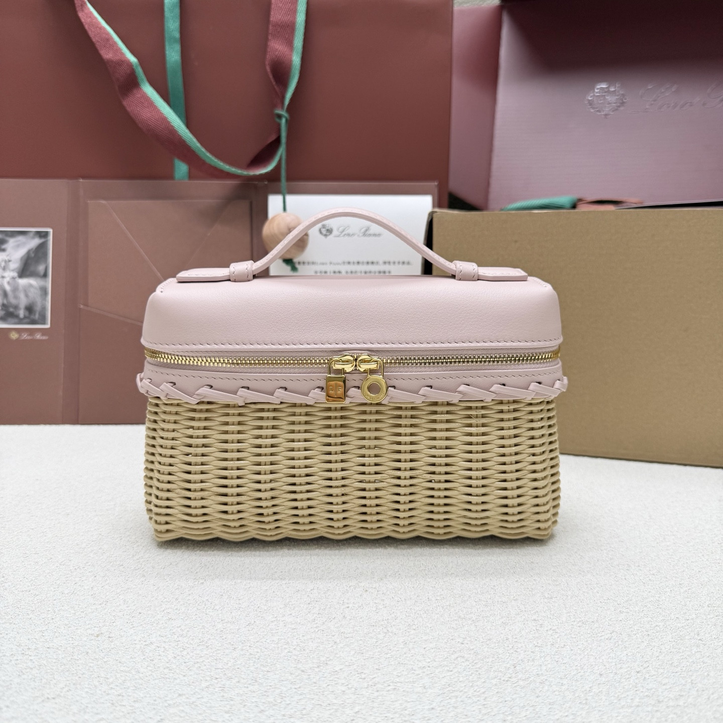 L0r0 P1ana extra pocket l19 wicker bag 19 x 11.5 x 7cm
