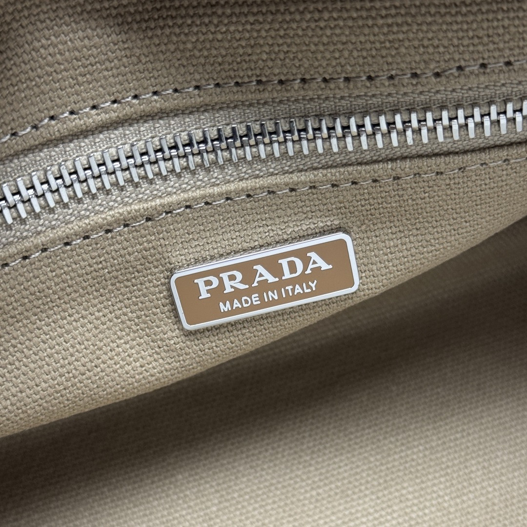 Pra*a Bonnie Medium Linen and Leather Handbag 15.5x32x12cm