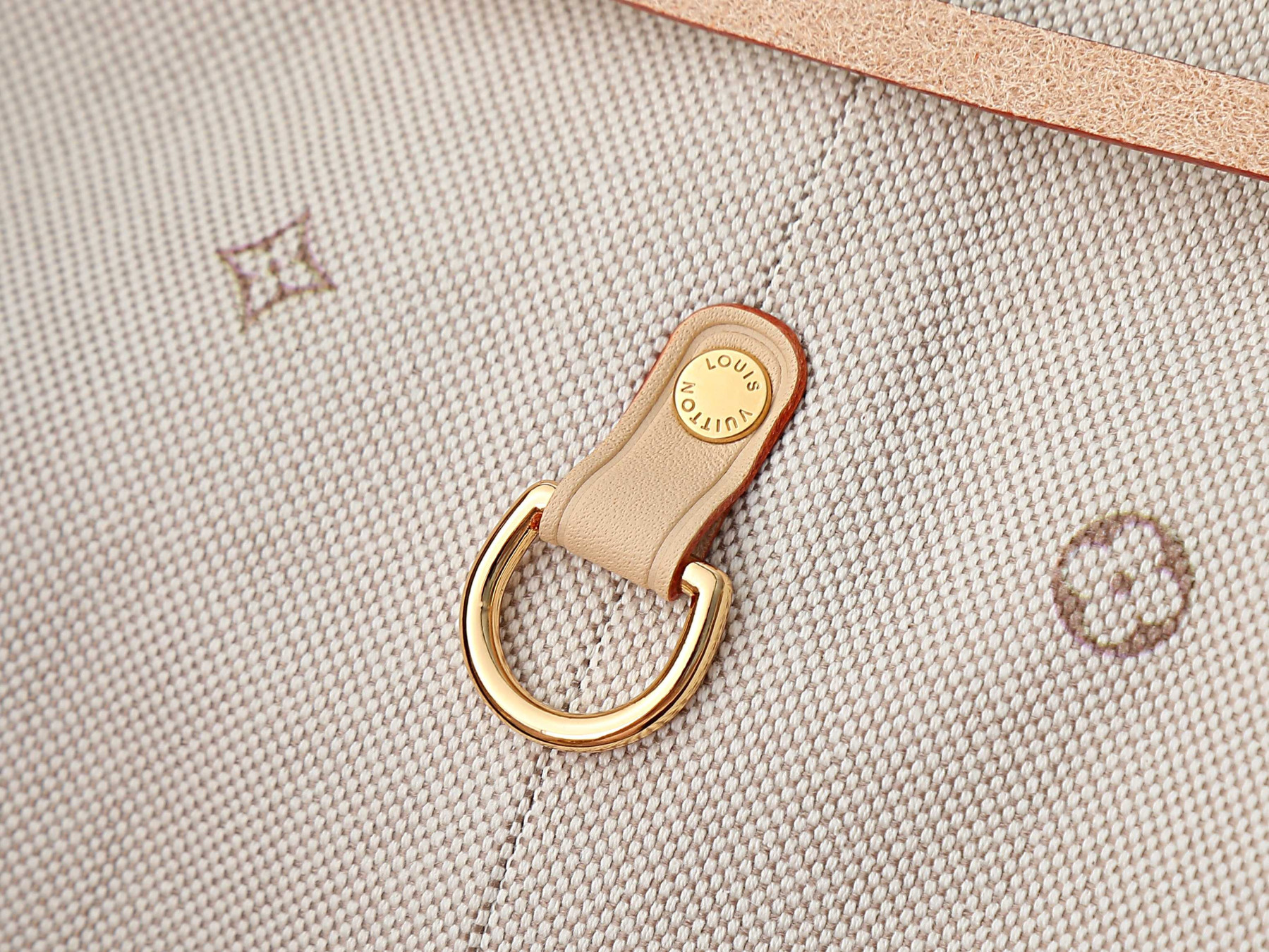 LV Noé M28714 27.5x36x20cm