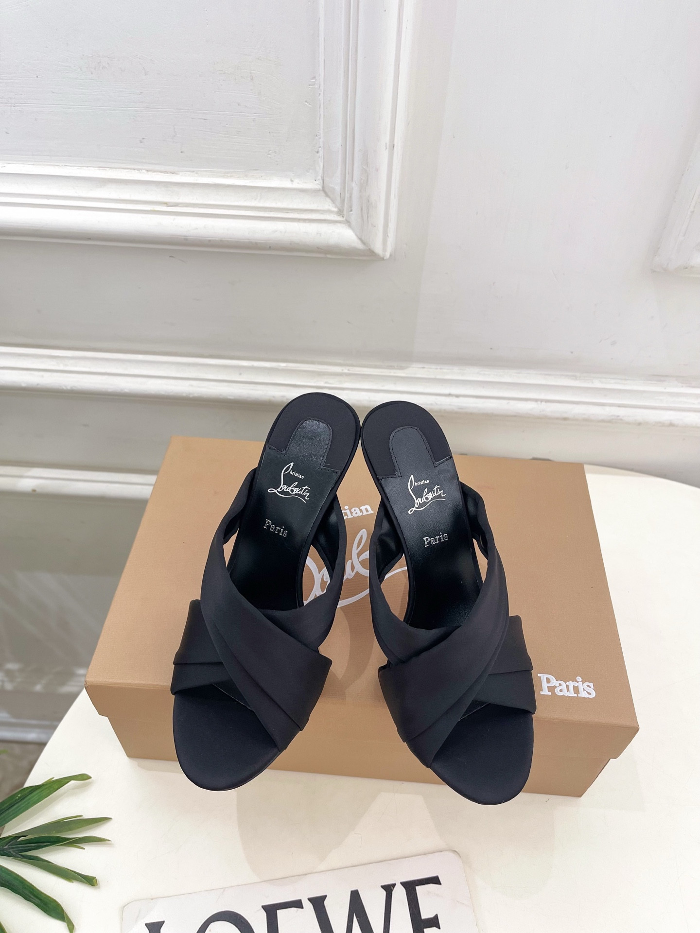 UA Chr1st1an Louboutin Affabula 100 Slides