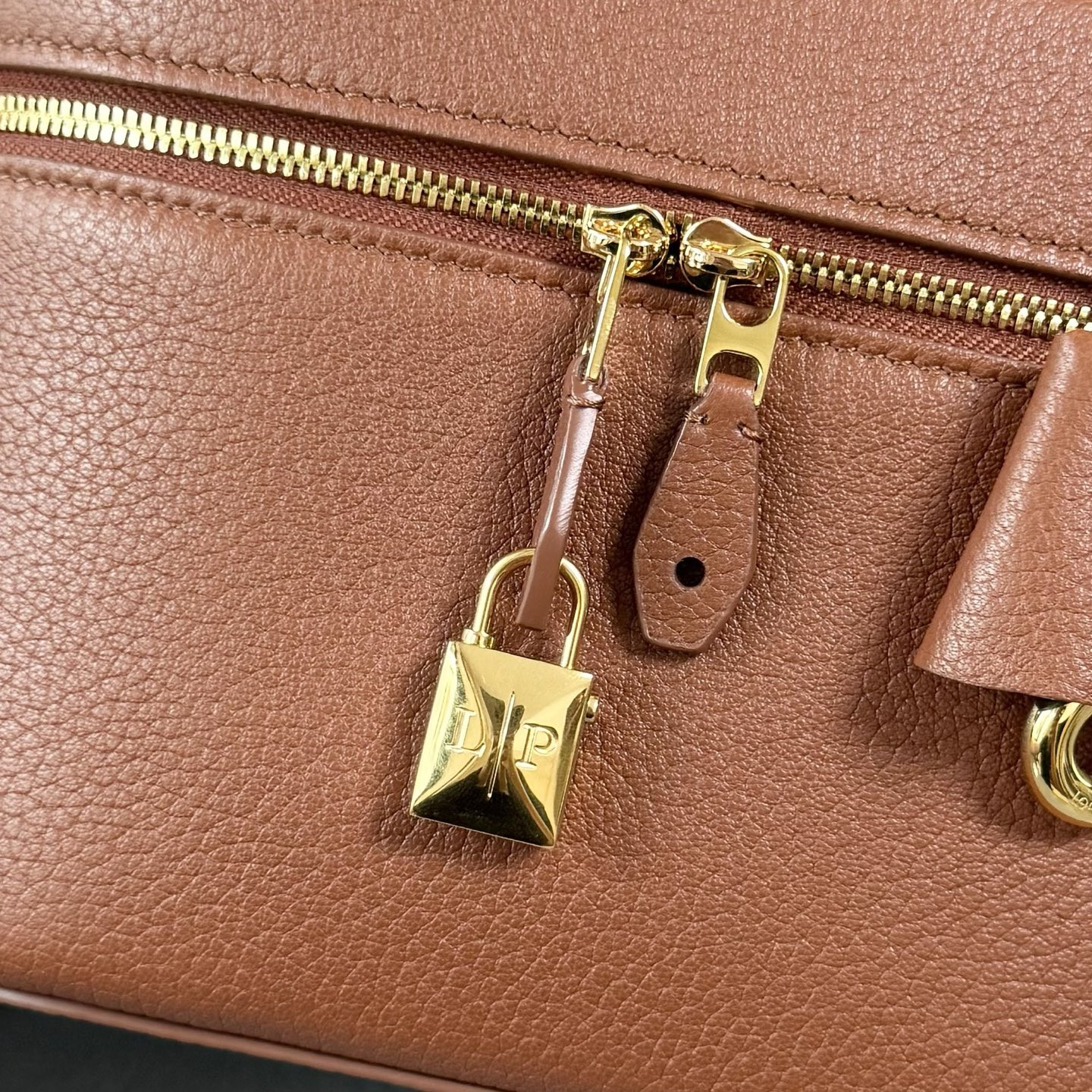 L0r0 P1ana Extra Softy Case L21 21x14x14cm