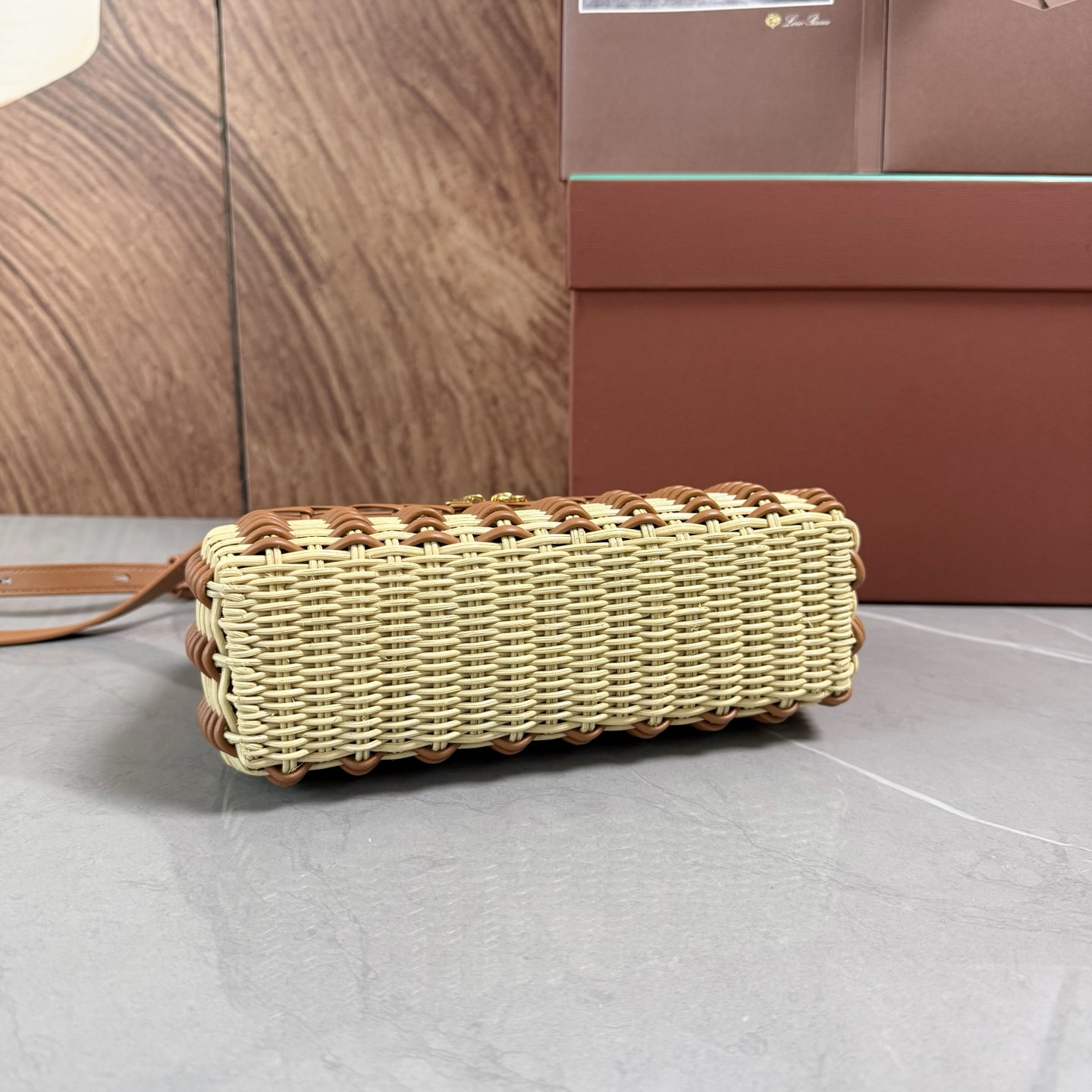 L0r0 P1ana Extra Pocket L19 East-West wicker 19x12x7cm