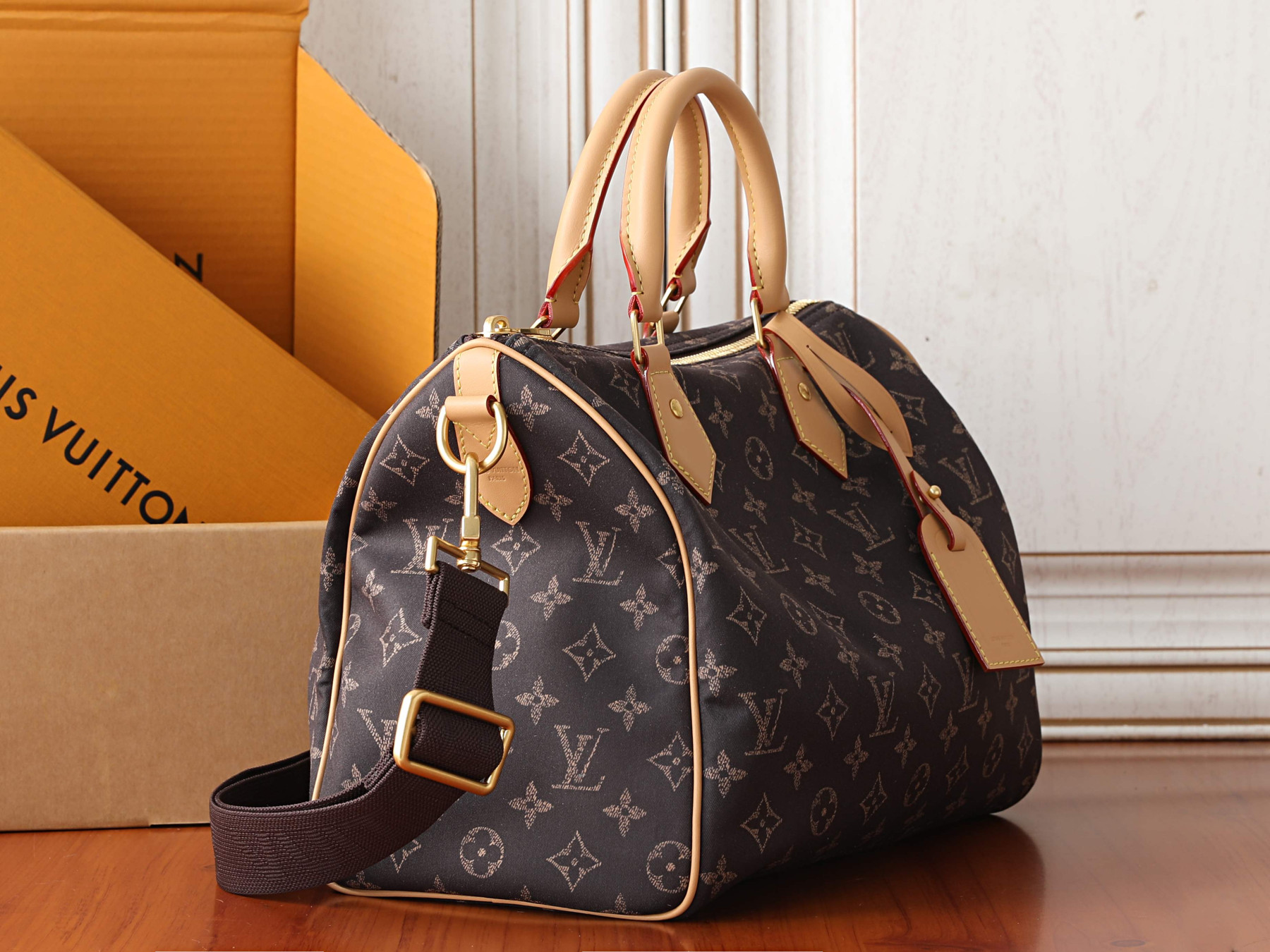 LV Speedy 30 Bandoulière L0vis Vvtt0n Silk Tech M2A454 34x22x19cm