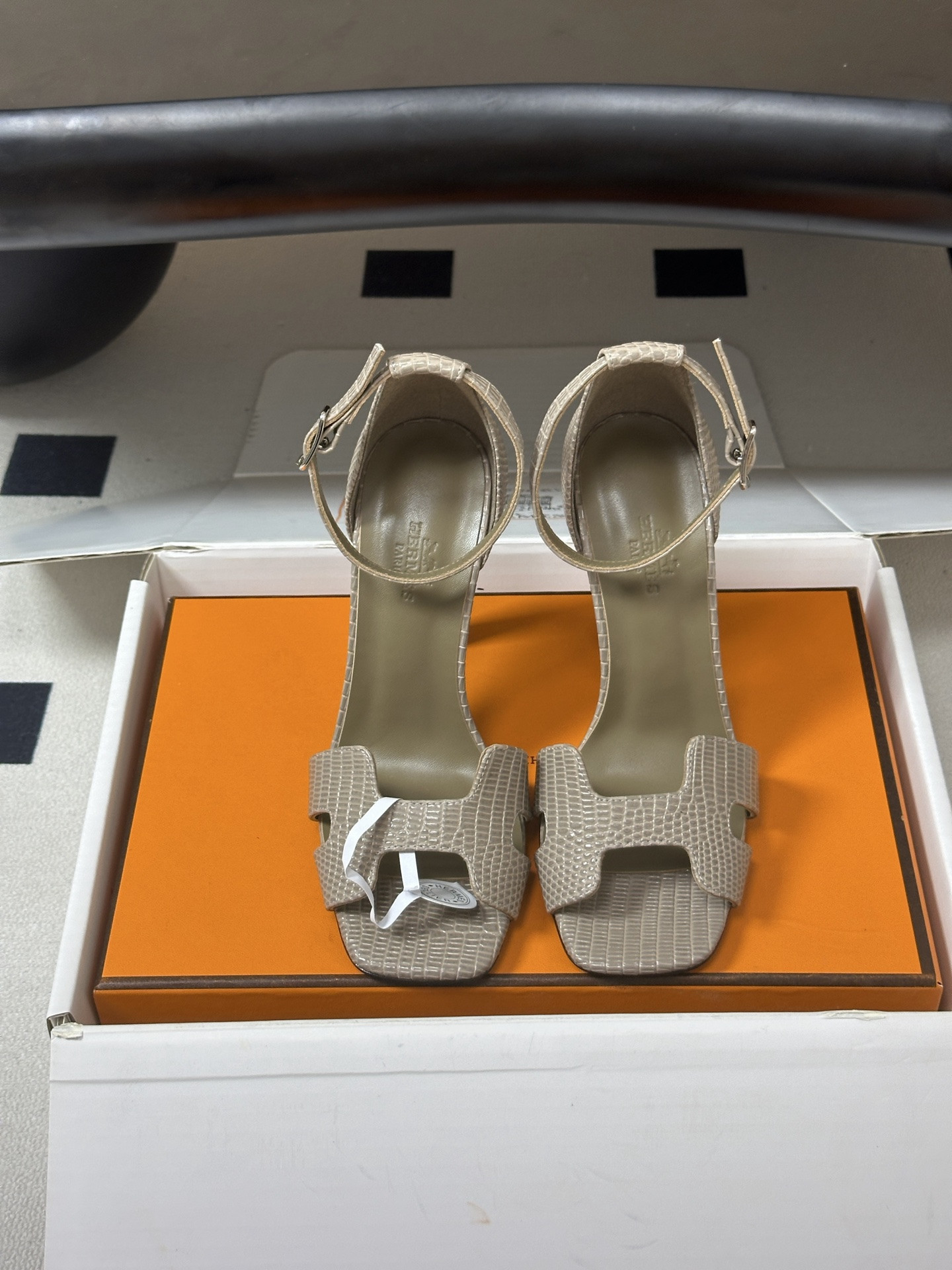 UA H**me5 Joy 105 Sandal