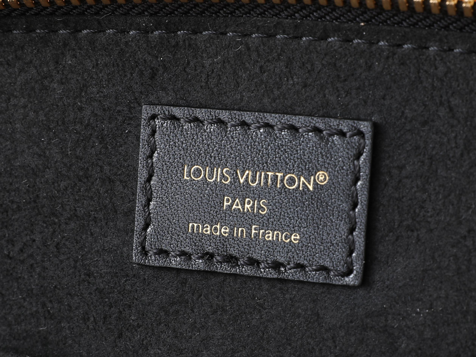 LV Alma BB M3A843 23.5x17.5x11.5 cm