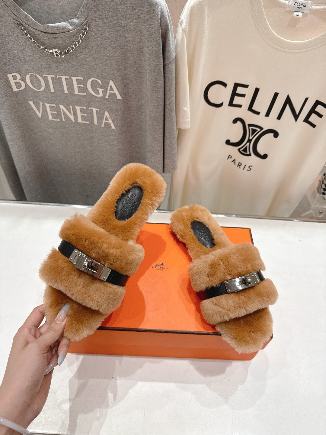 UA H**me5 Giulia Sandal