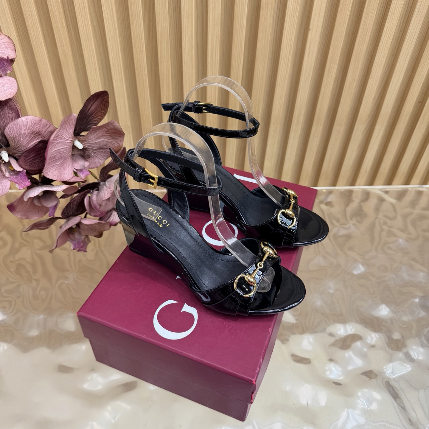 UA Gvc*1 Donna Wedge Sandal 8cm Heel