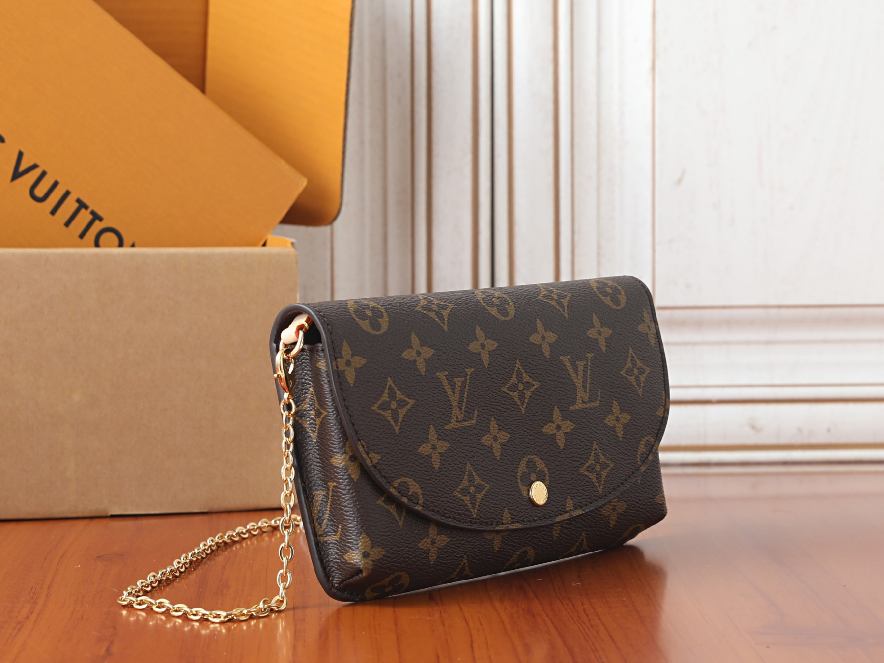LV Wallet On Chain Trotter M27242 21.5 x 12.5 x 3 cm