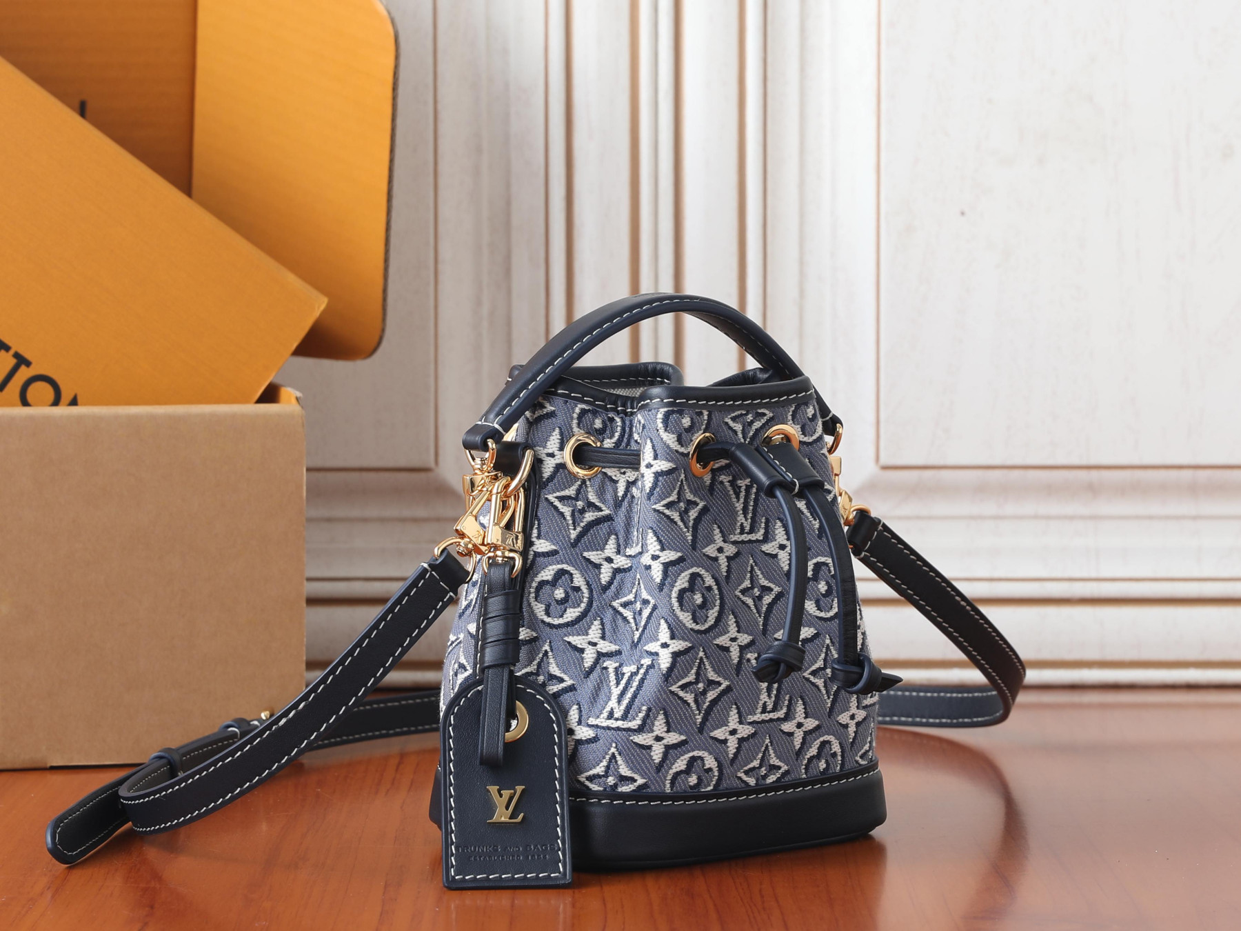 LV Nano Noé M2A150 13 x 16 x 10 cm