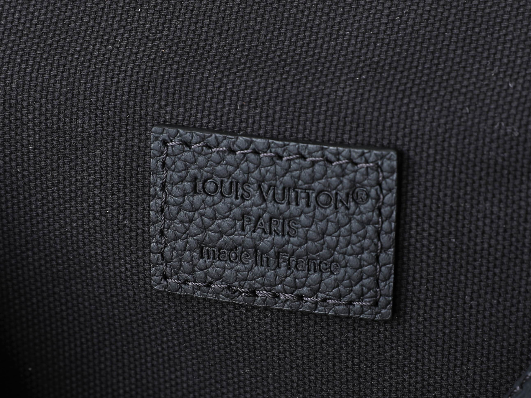LV Mini Bastille M3A597 15 x 24 x 6.5 cm