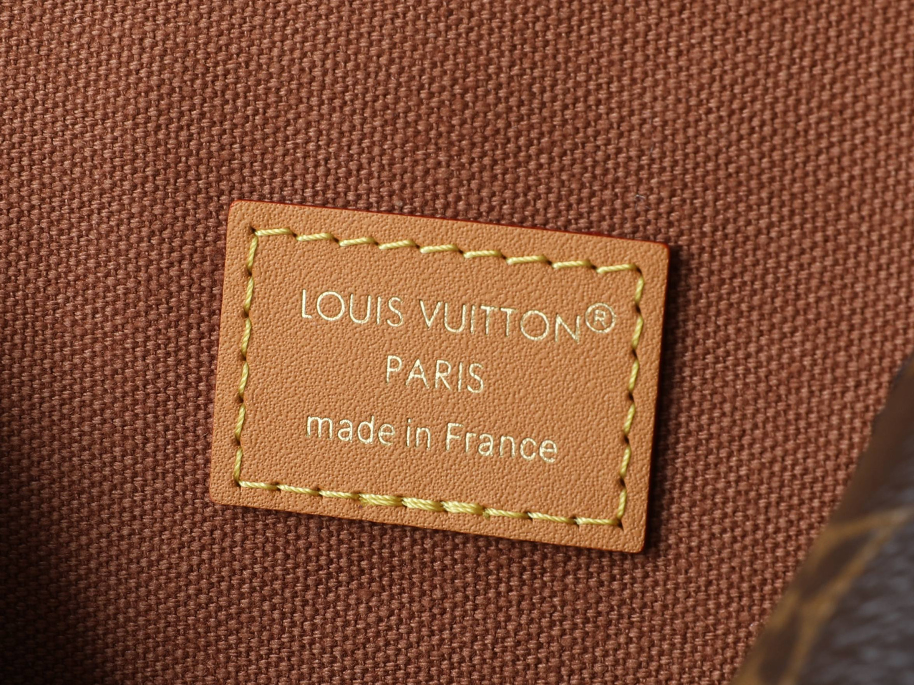 LV Mini Bastille M3A430 15 x 24 x 6.5 cm