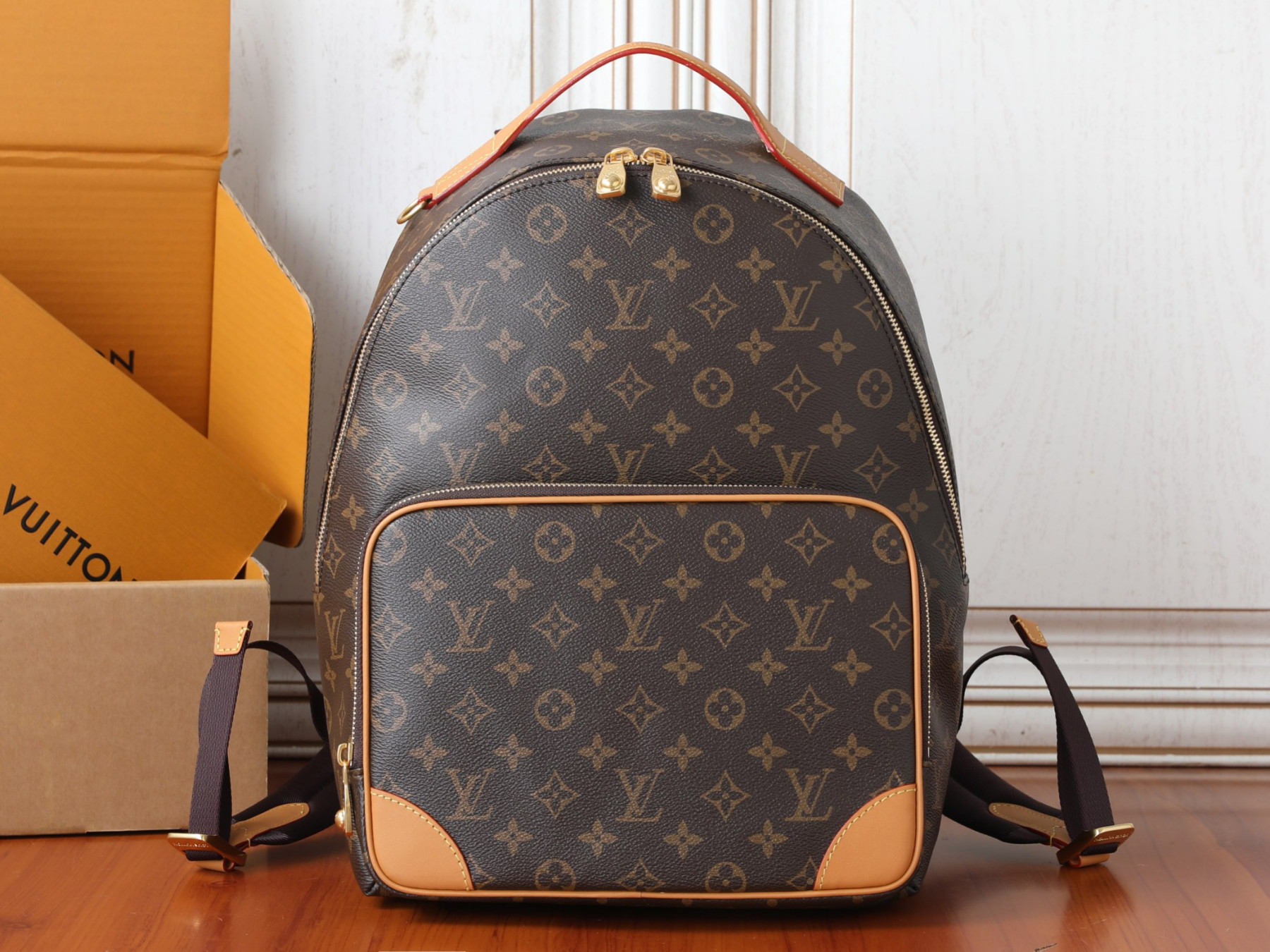 LV Discovery Cargo Backpack M25979 30 x 39 x 19 cm