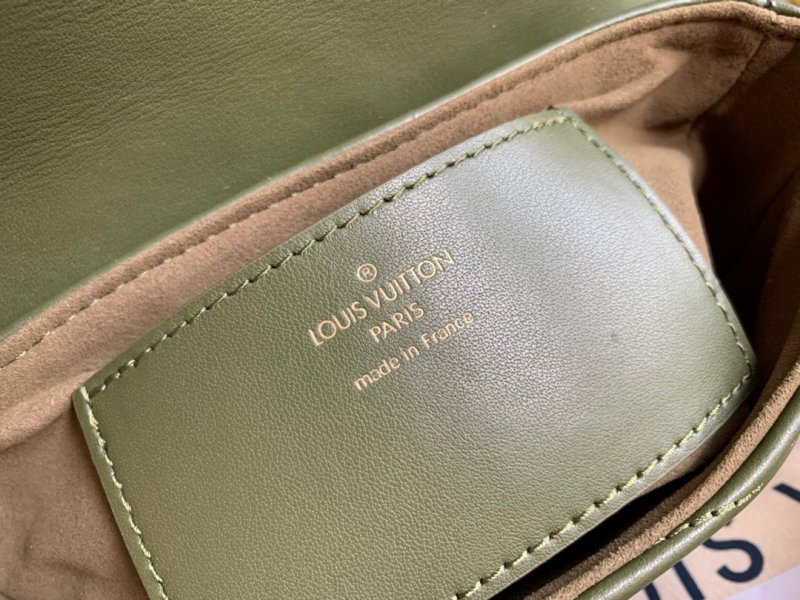 L0vis Vvtt0n NEW WAVE MULTI-POCHETTE M56471